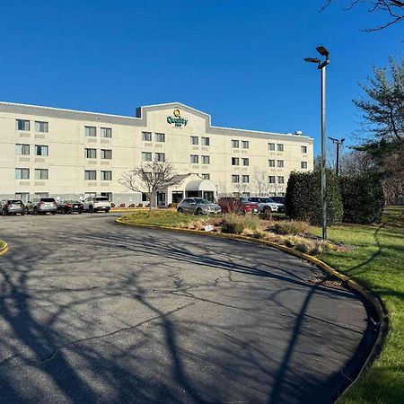 Quality Inn Spring Valley - Nanuet Eksteriør billede