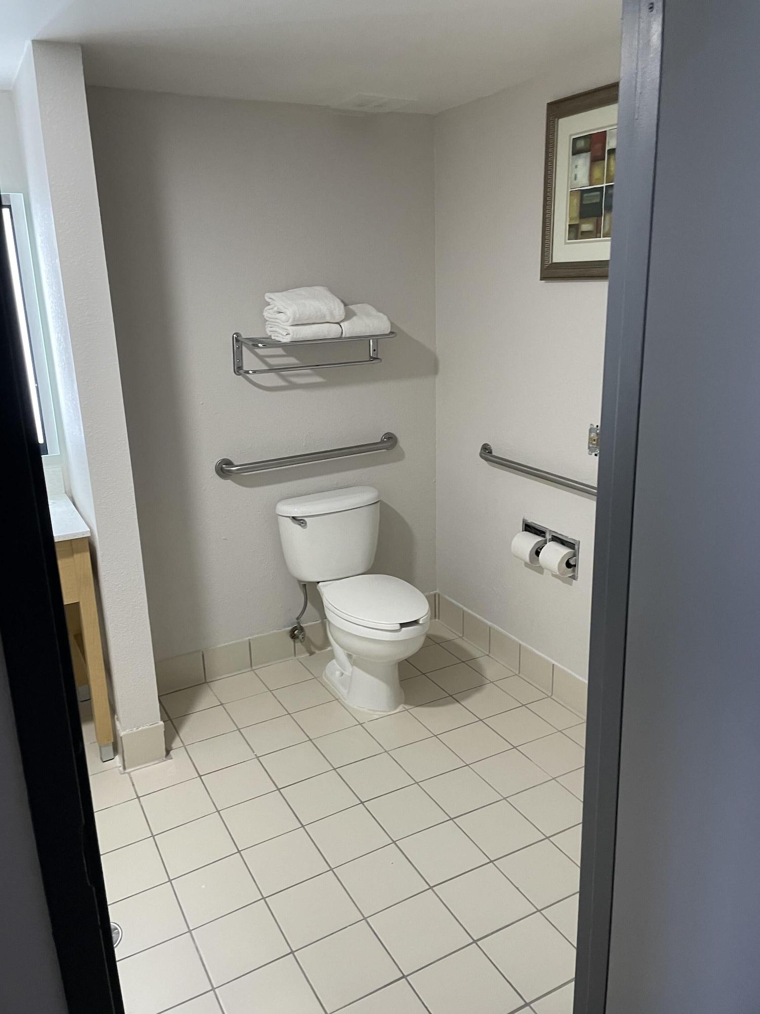 Quality Inn Spring Valley - Nanuet Eksteriør billede