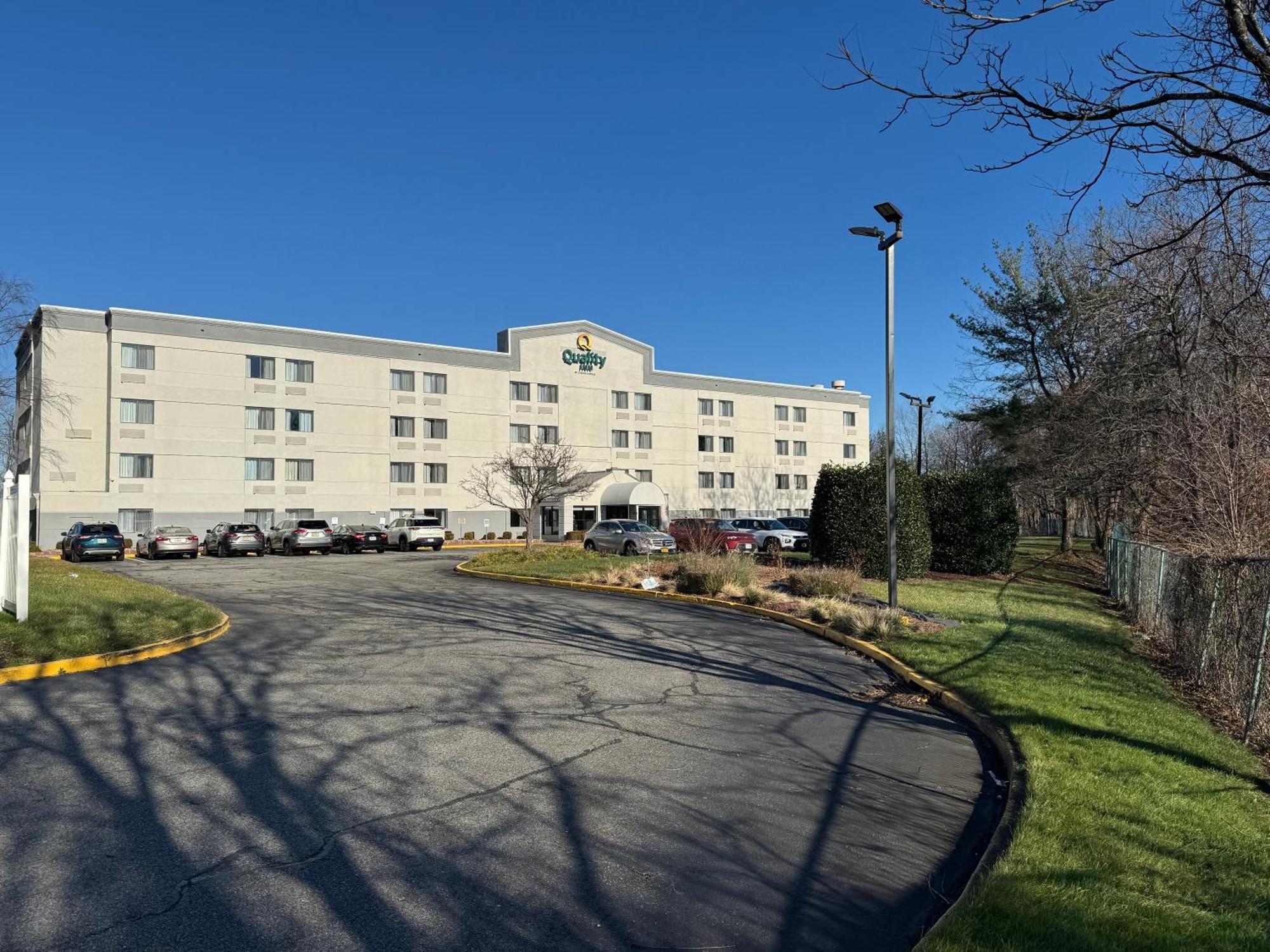 Quality Inn Spring Valley - Nanuet Eksteriør billede