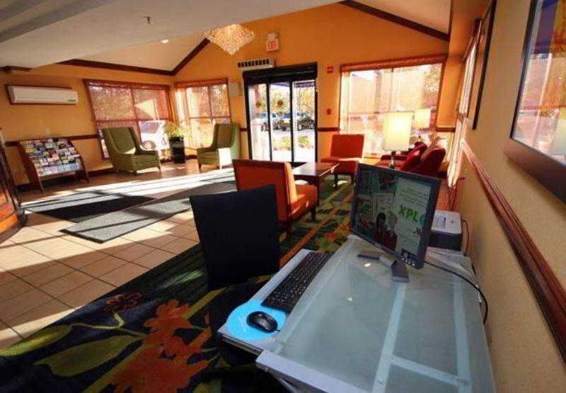Quality Inn Spring Valley - Nanuet Eksteriør billede